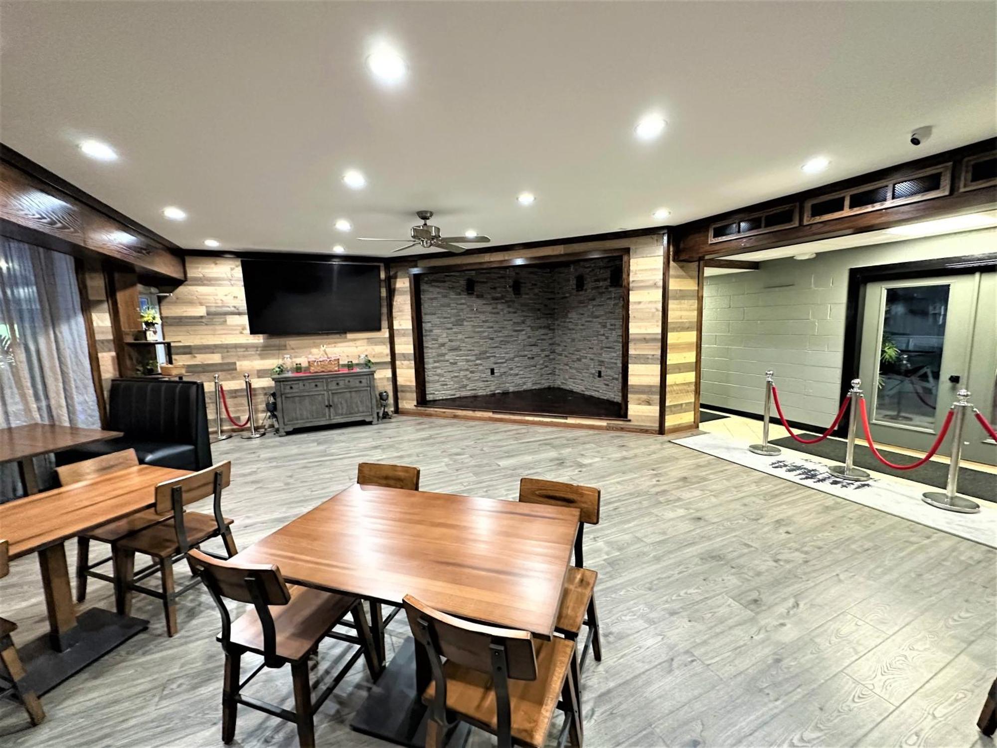 Lakehouse *Hottub*Jacuzzi*Firepit*Bbq*Pool Long Pond Экстерьер фото